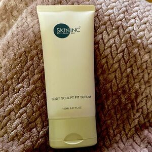 New SKININC body sculpt fit serum 5.07 fl oz
